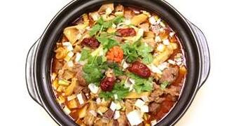 来刘一锅筋头巴脑让你感受什么叫真正的麻辣火锅